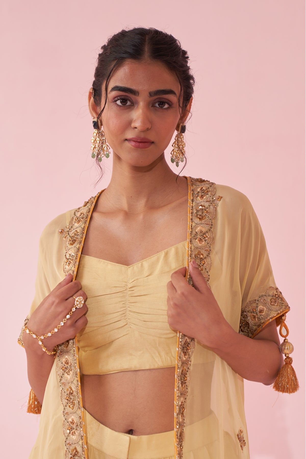 GOHAR YELLOW CAPE SET