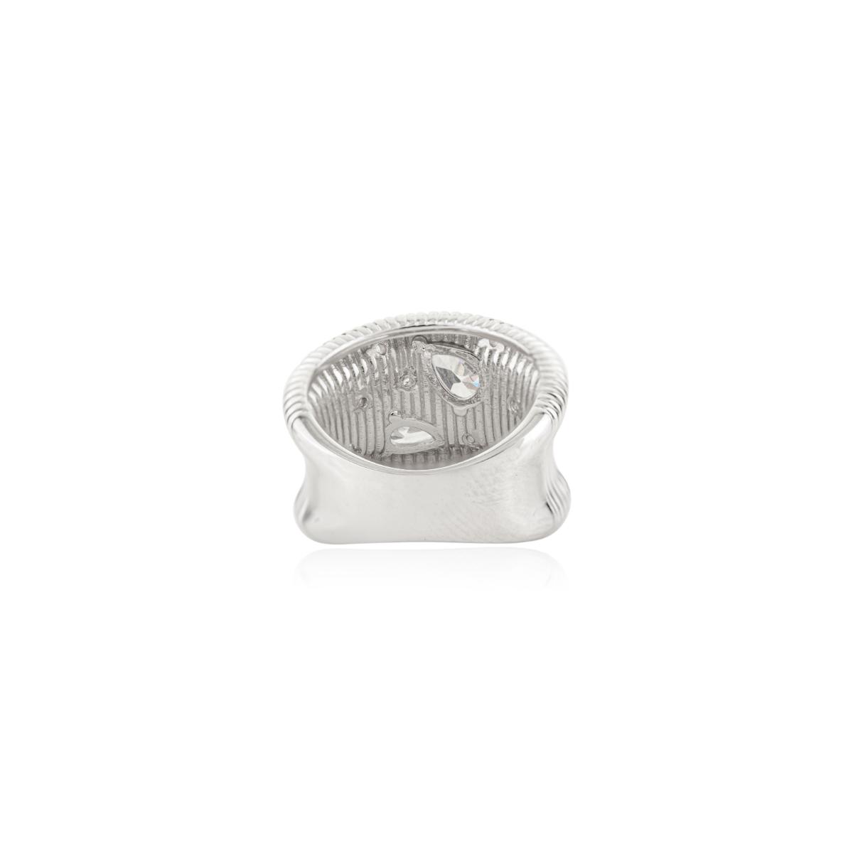 925 Sterling Silver White Ribbed Ring with White Diamond