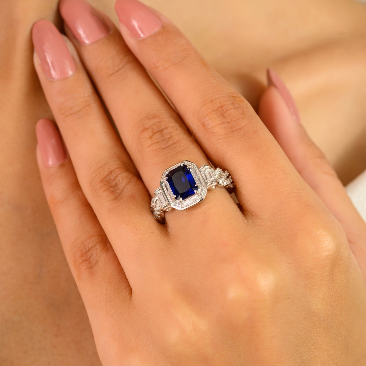 925 Sterling Silver Blue and White Diamond Halo Ring