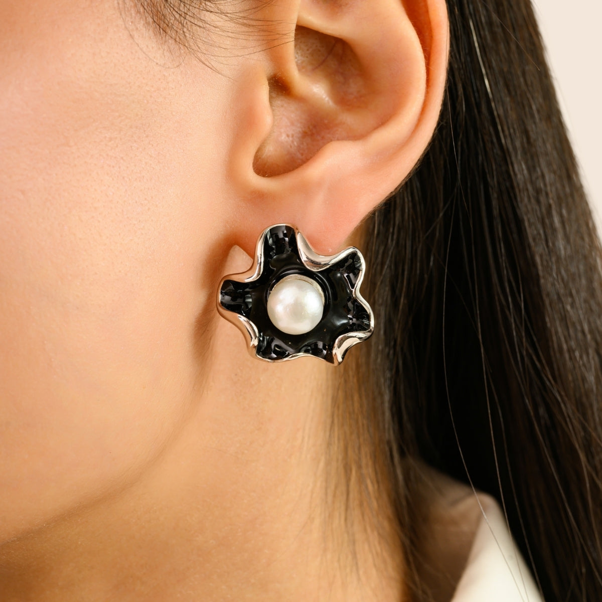 925 Silver Pearl Floral Black Enamel Stud Earrings