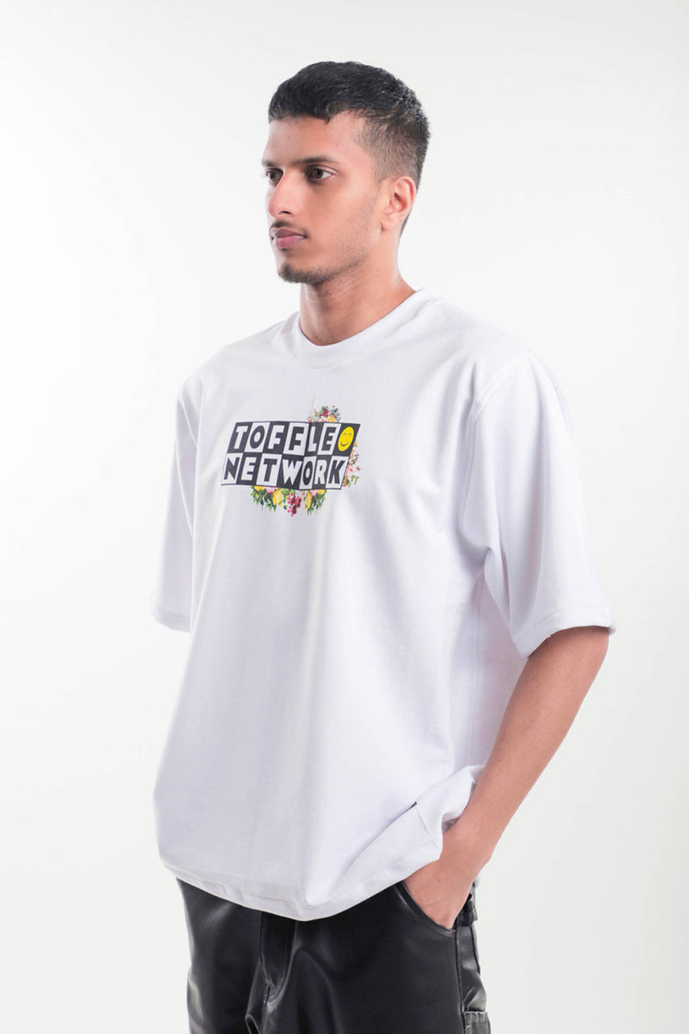 Og Cn T-Shirt - Auraya Fashion
