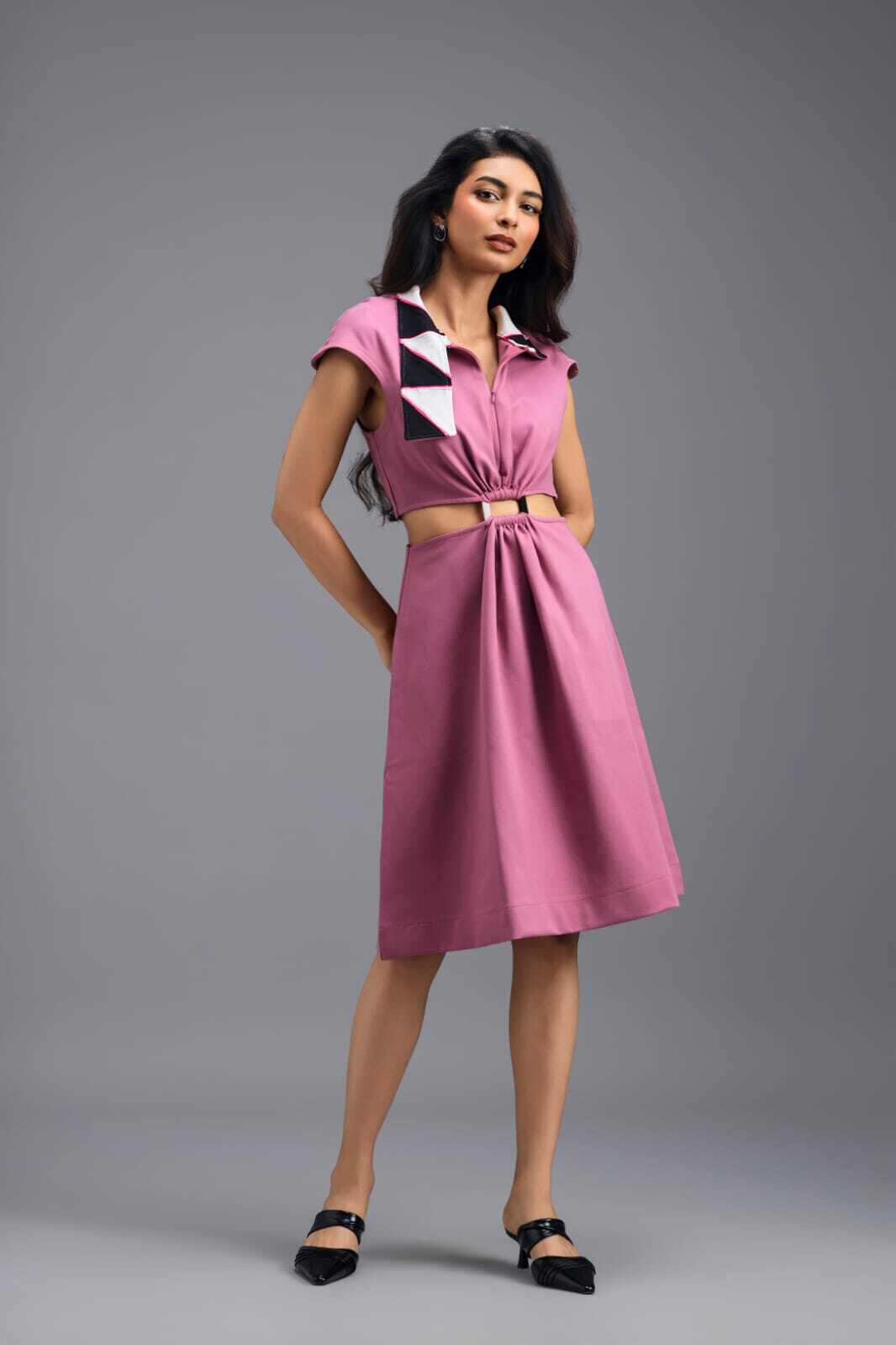 PINK FIT-AND-FLARE DRESS WITH NEON CONTRAST COLLAR  Auraya Fashion