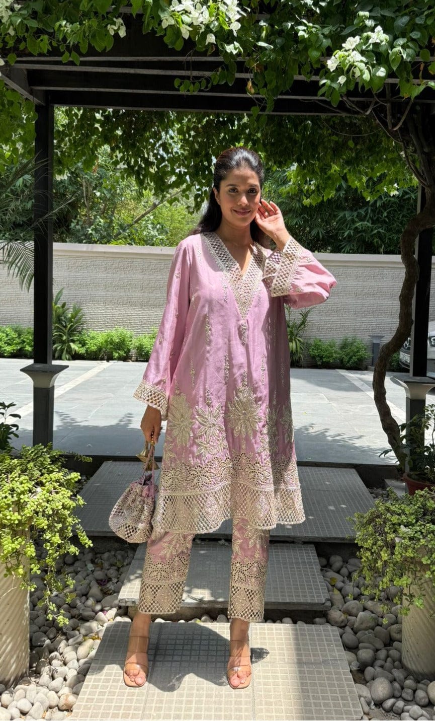 Tasuvure X MW Aaina Ada Farshi Set - Gulabi Phool