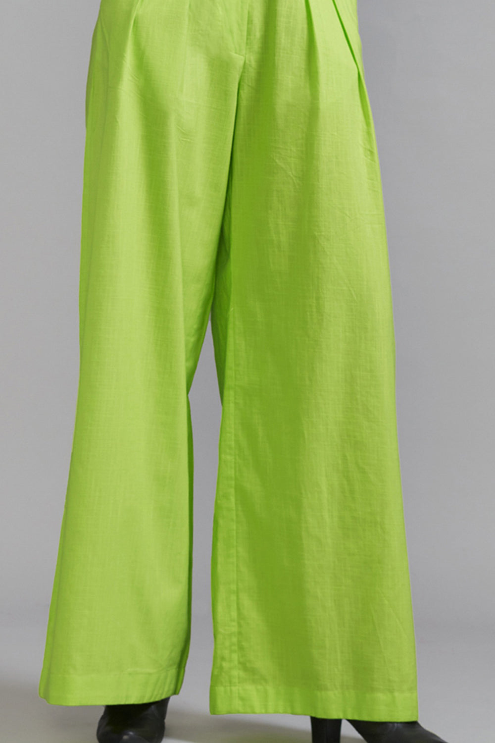 Neon Green Cotton Pleated Trousers - Auraya Fashion -  - #tag1# - #tag2# - #tag3# - #tag3#