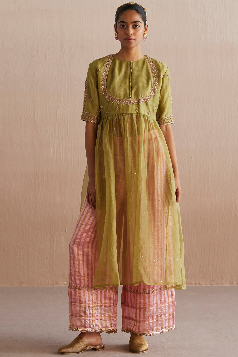 Organza Chartreuse Green Hand Embroidered Kurta Set - Auraya Fashion - Weaverstory - #tag1# - #tag2# - #tag3# - #tag3#