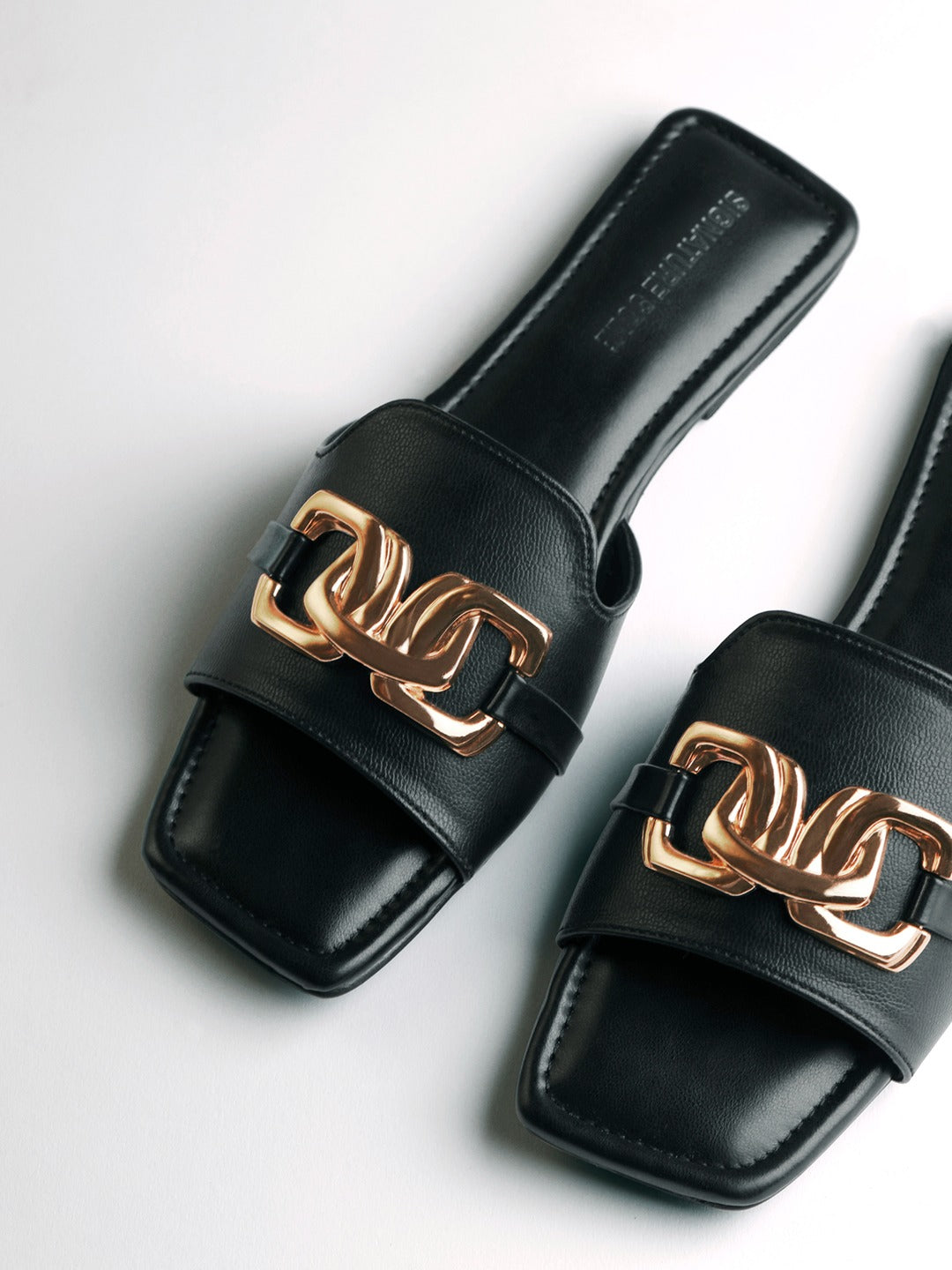 Black Flat Slide