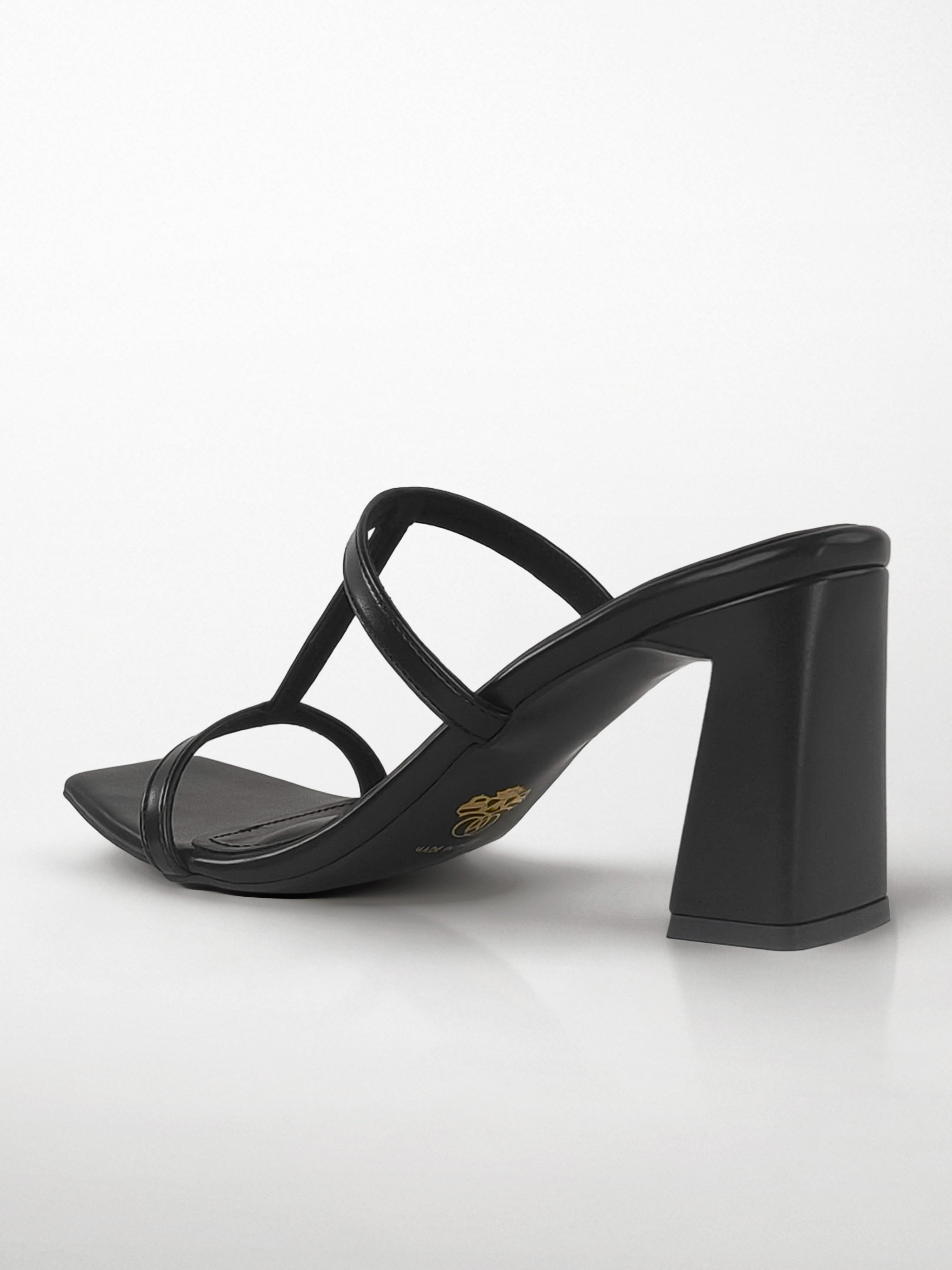 Black T-strap Block Heel Mule