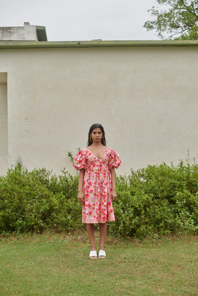 Image of Le Blush Fleur Pleated Midi Dress