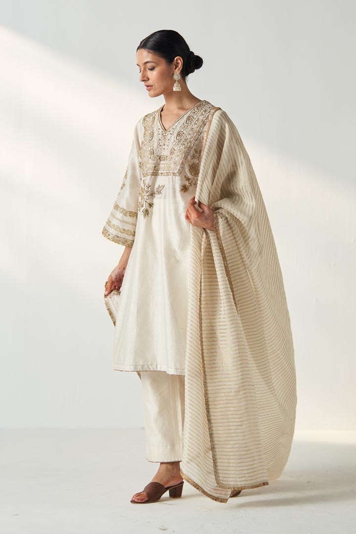 ROOP IVORY KURTA PANT SET