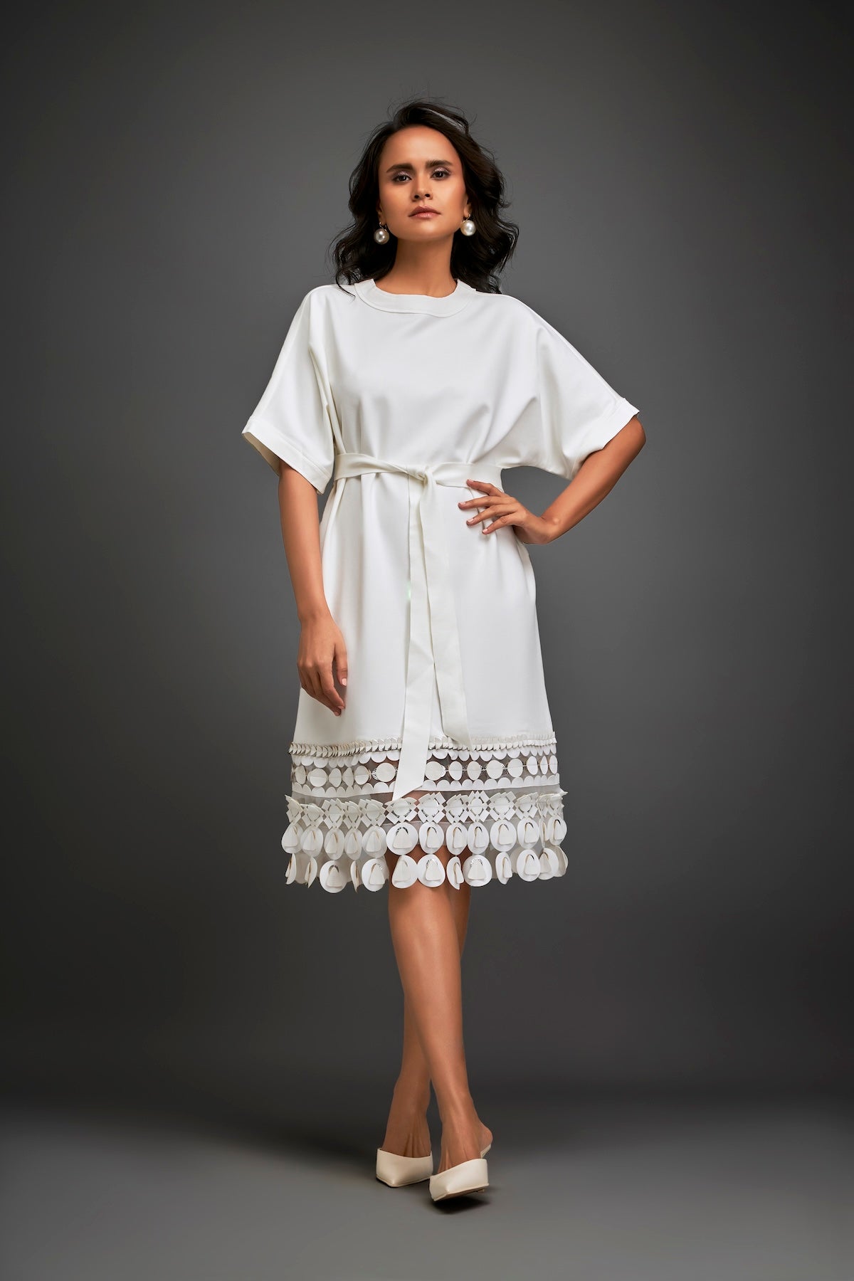 Dress With Belted Waist And Metallic Geometric Hemline