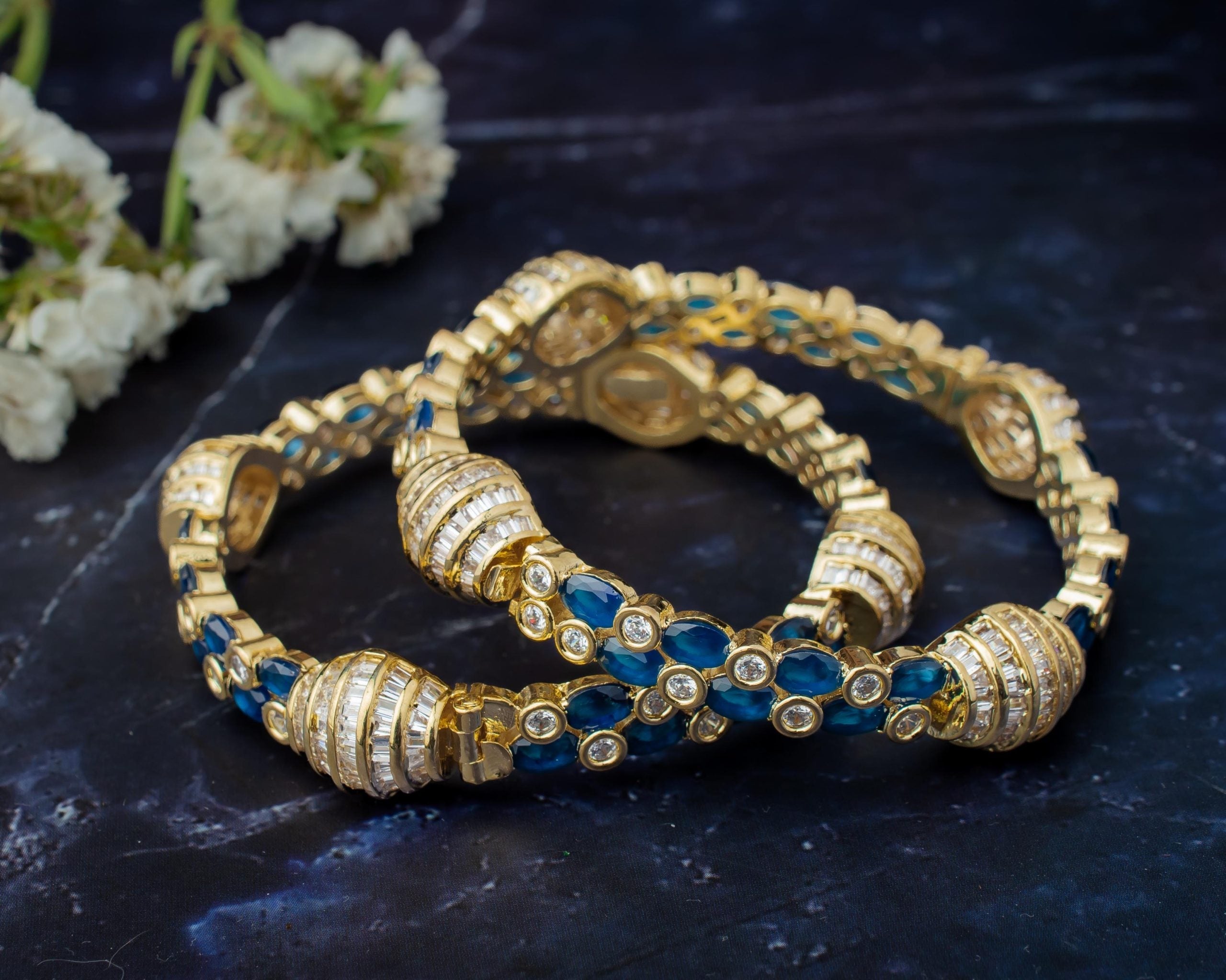 vivinia BY VIDHI MEHRA Zia Gold Plated BlueWomens Kundan, Polki Pair of Bangles (2.4,2.6)