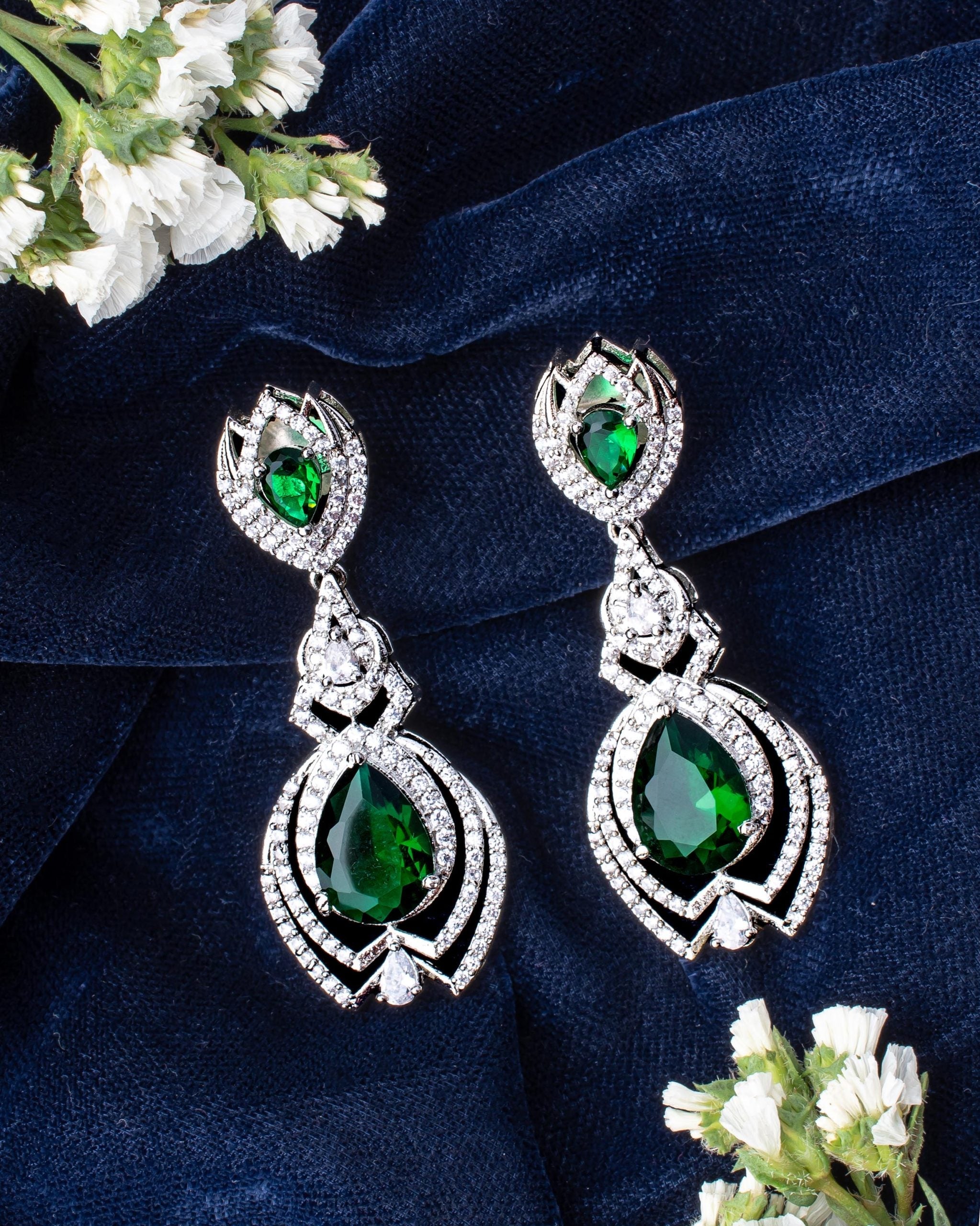 vivinia BY VIDHI MEHRA Zia Silver Plated GreenWomens Zircon Pair of Earrings (Freesize)