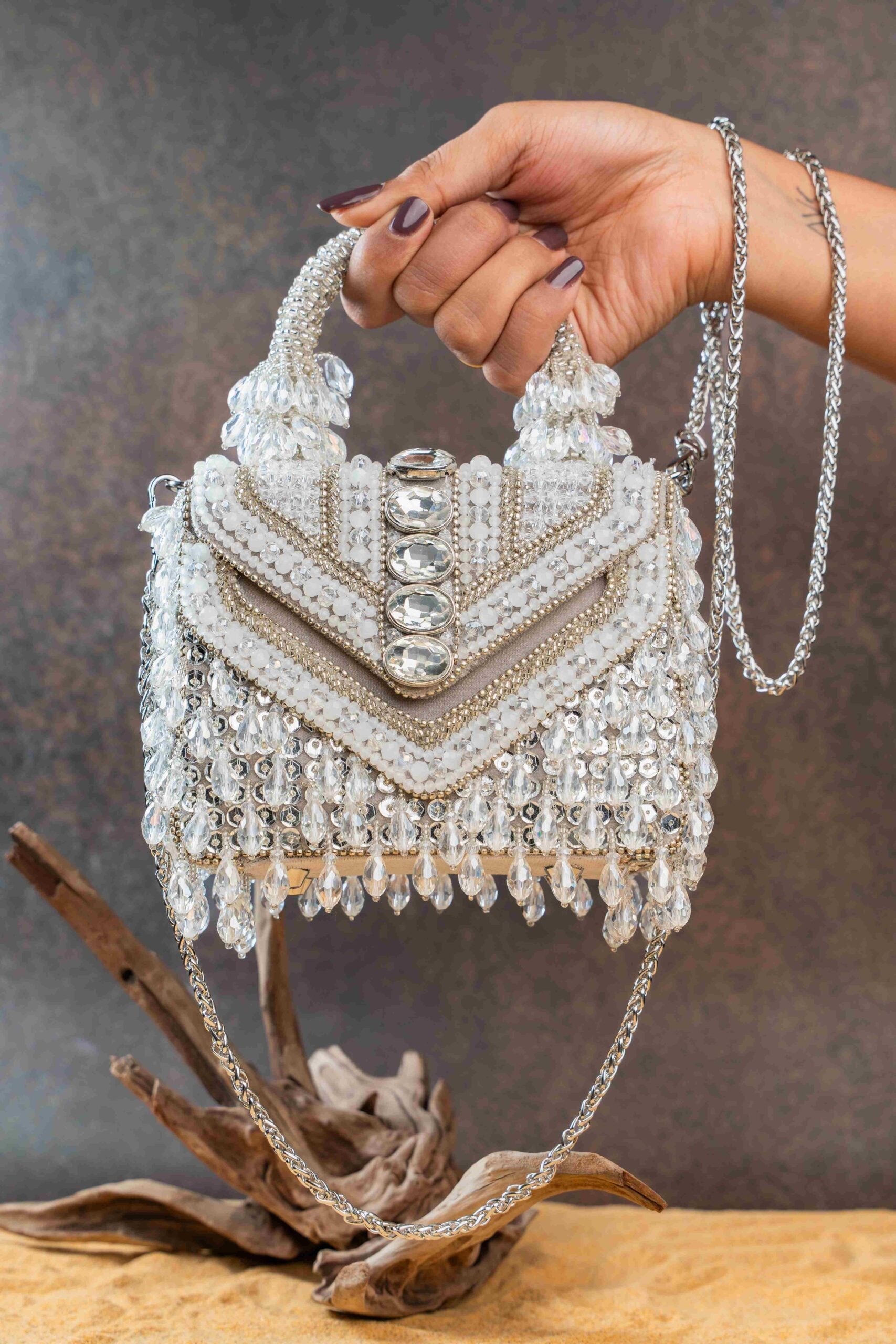 Chevron Crystal Kasse Silver