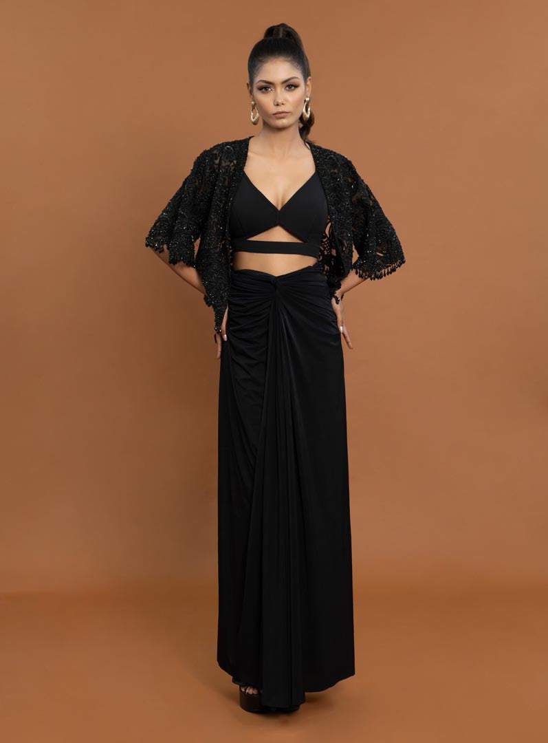 Mia Drape