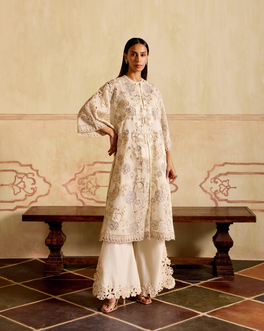 IVORY AND SILVER EMBROIDERED JACKET