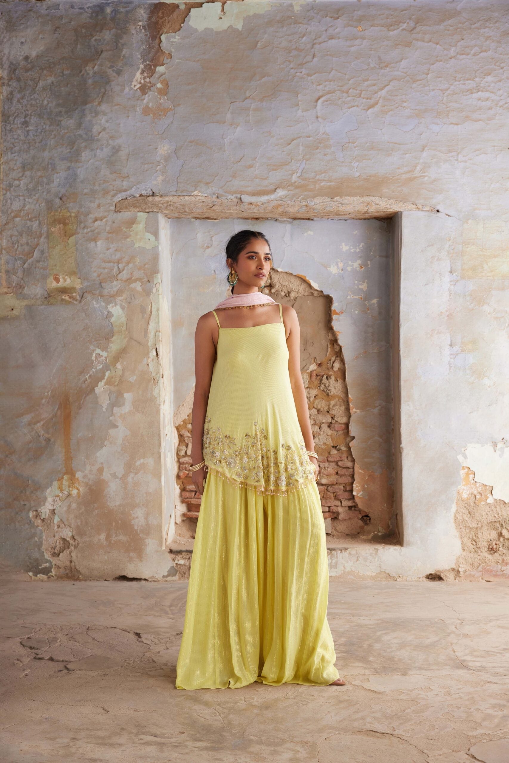Tang top, Pallazo set EBN14