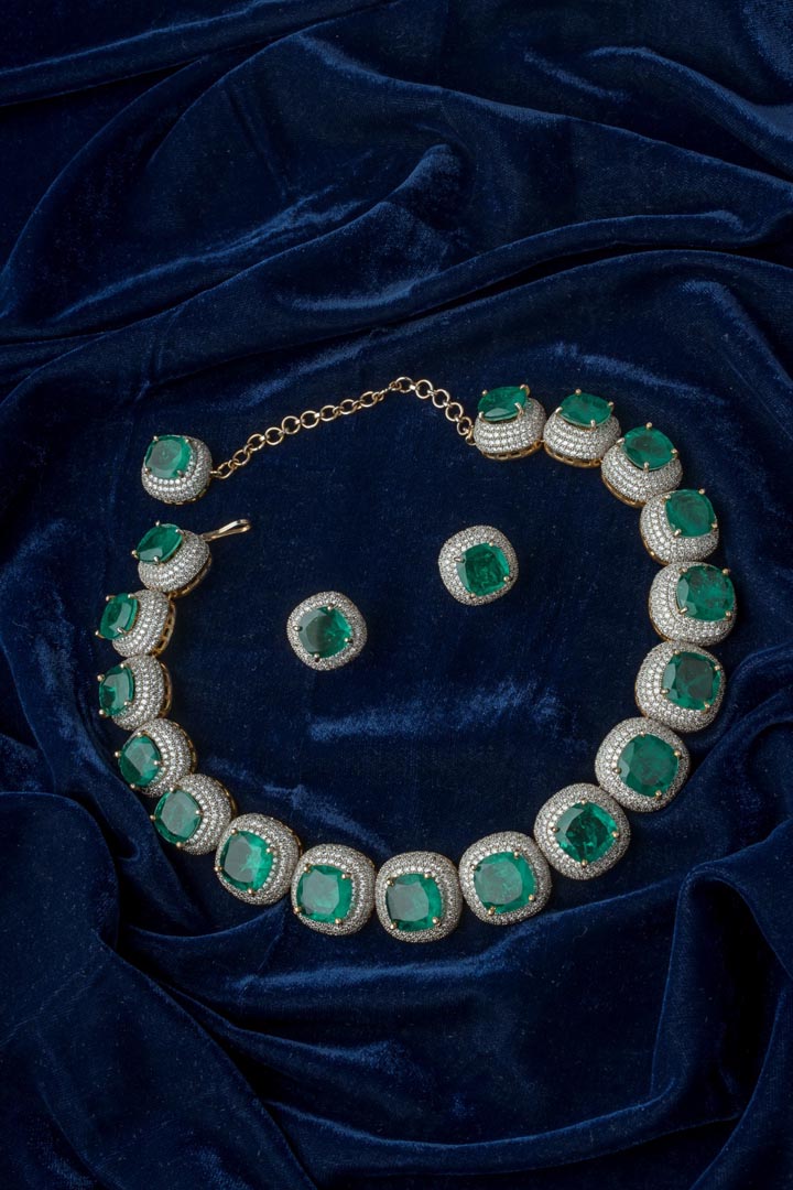 Vivinia By Vidhi Mehra Silver Plated Green Womens Synthetic Stone Choker Necklace Set with Pair of Earrings VN132