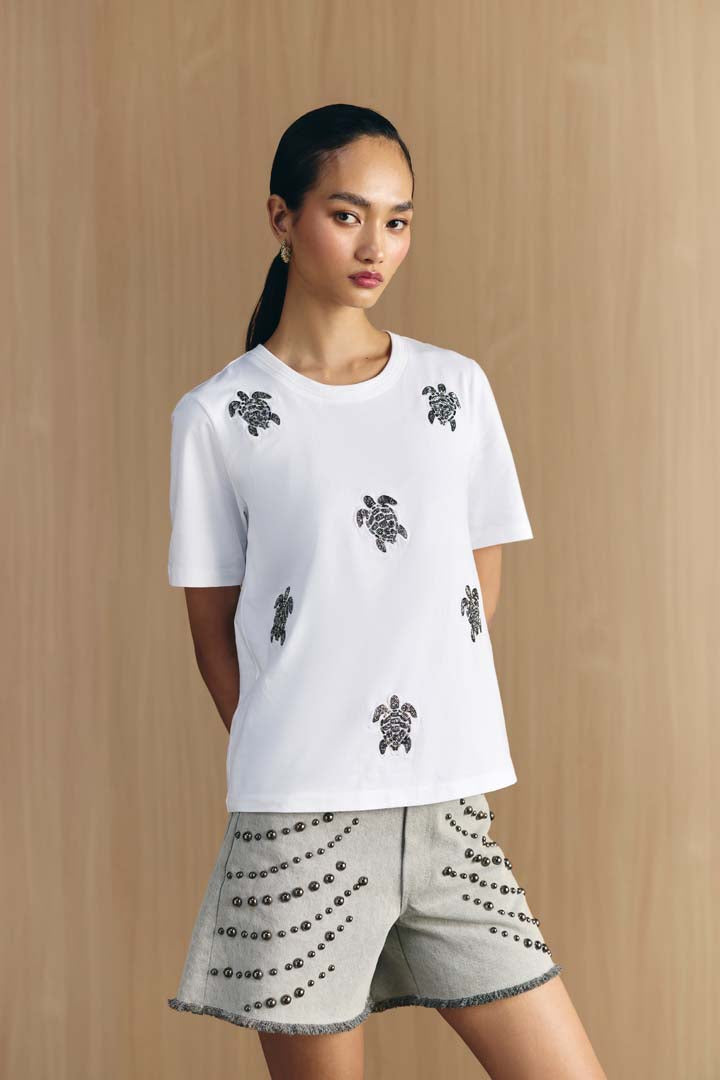 WHITE TURTLE EMBELLISHED T-SHIRT