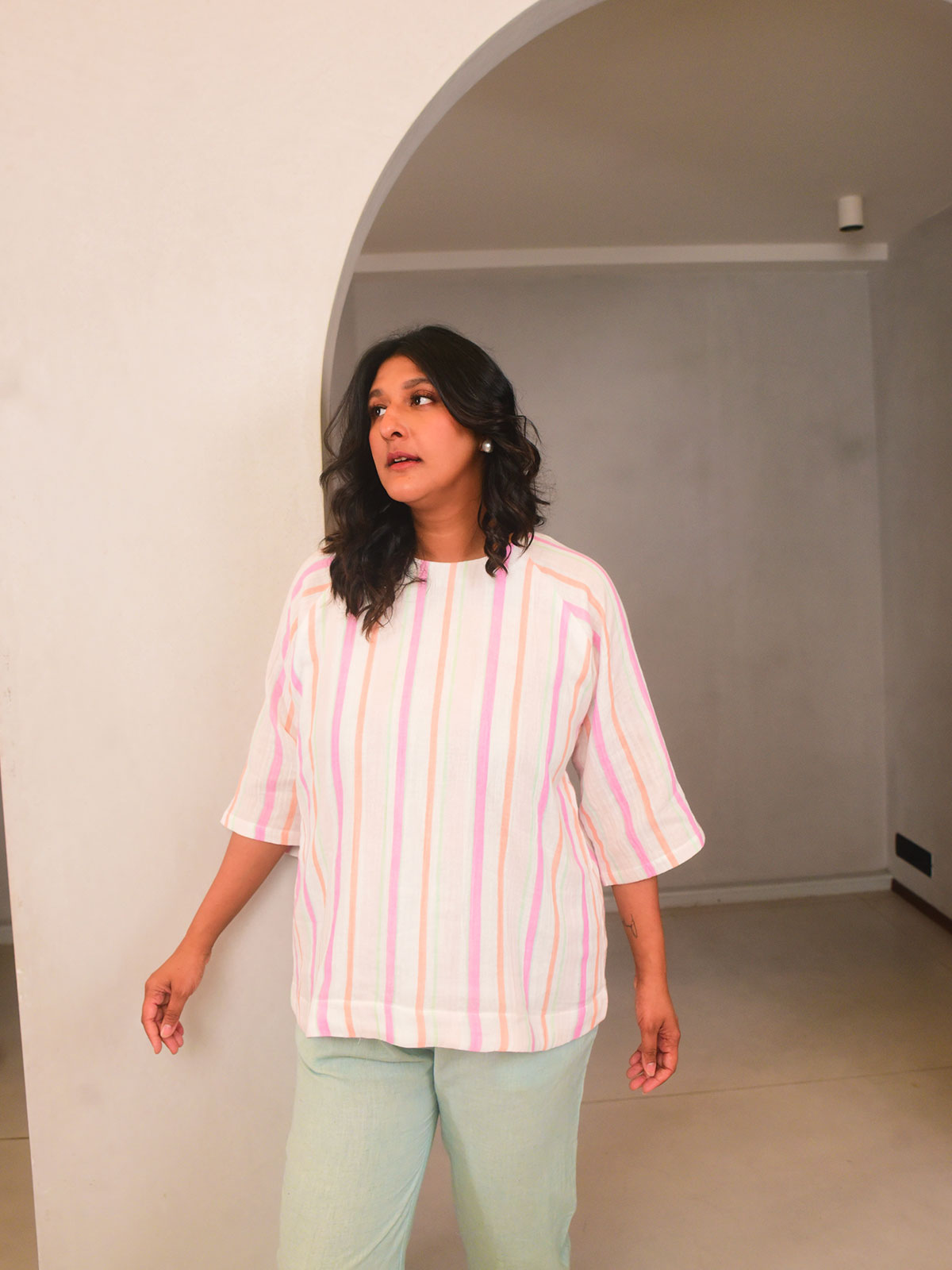 Anne Sleeved Top