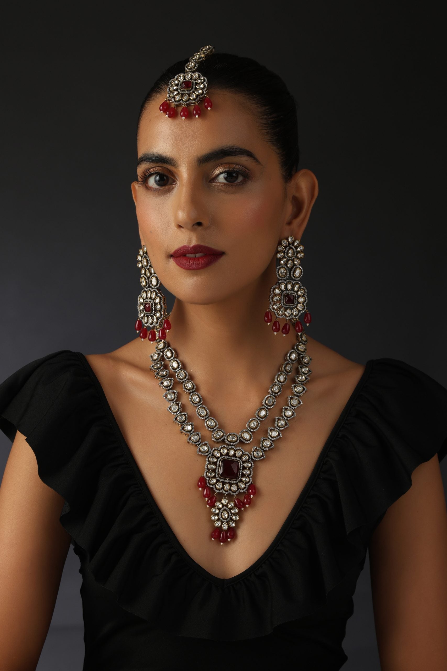 Red Rhodium Tone Polki Necklace Set with Maang Tikka