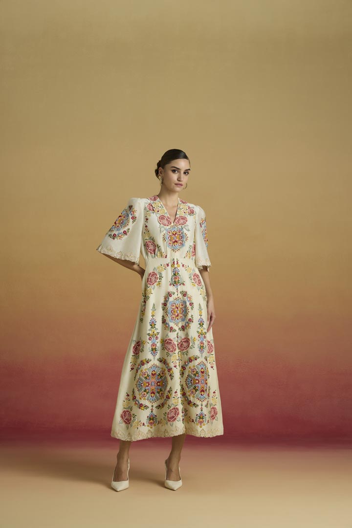 IVORY FLORAL THREADWORK SHIRT DRESS