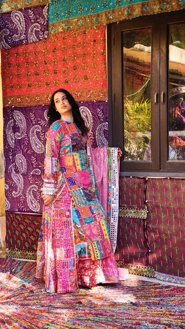 Miraaya Heirloom Set – Fluid Crepe Embroidered Suit for Weddings