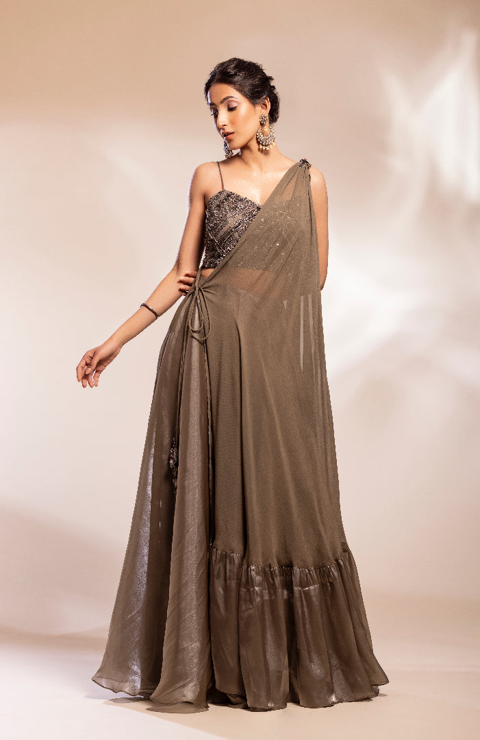 fusion cape, blouse and lungi draoe skirt