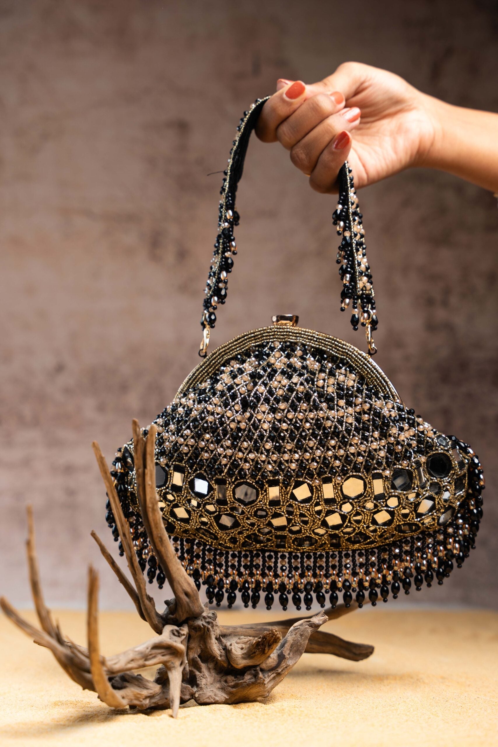 Aynali Clutch Black