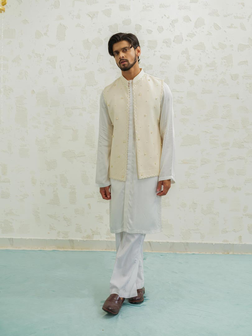 Cream Button Bundi only
