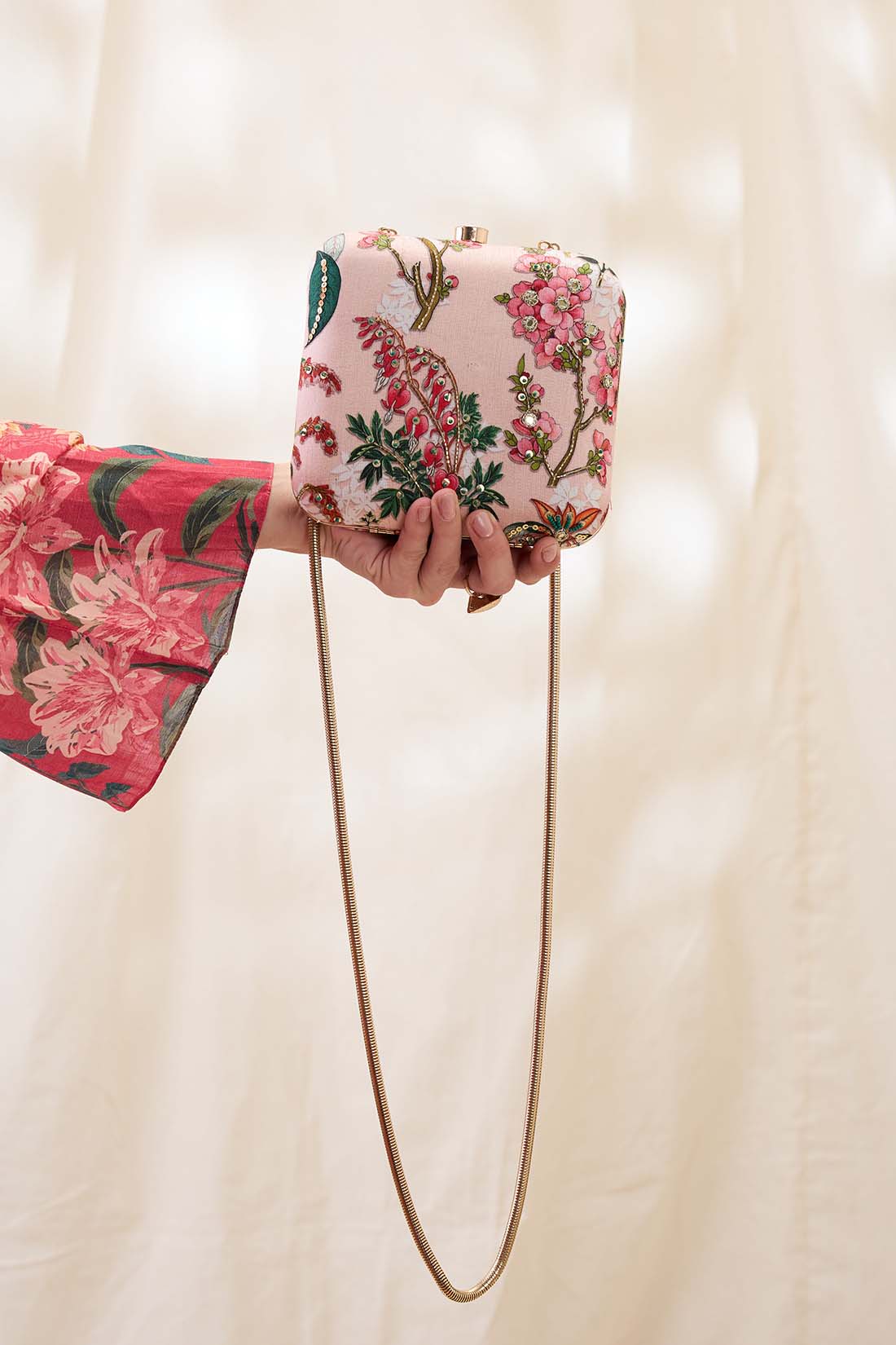 Tamaya embellished cluth bag SP4762B