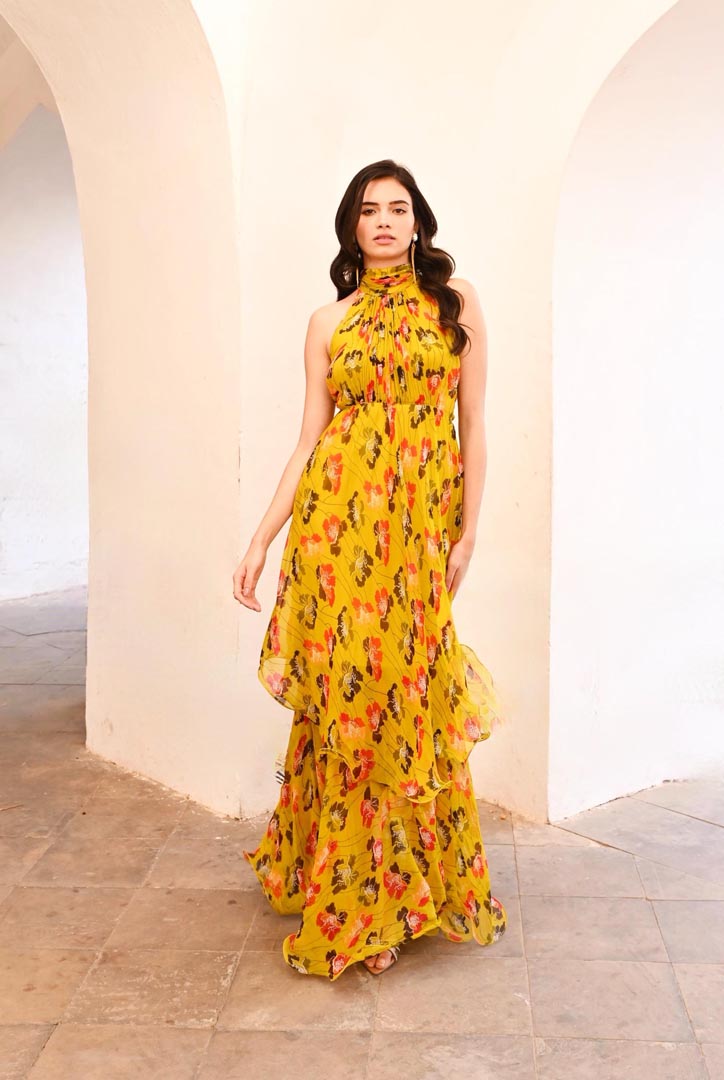 Image of Gulbahar Bumble bee green halter maxi