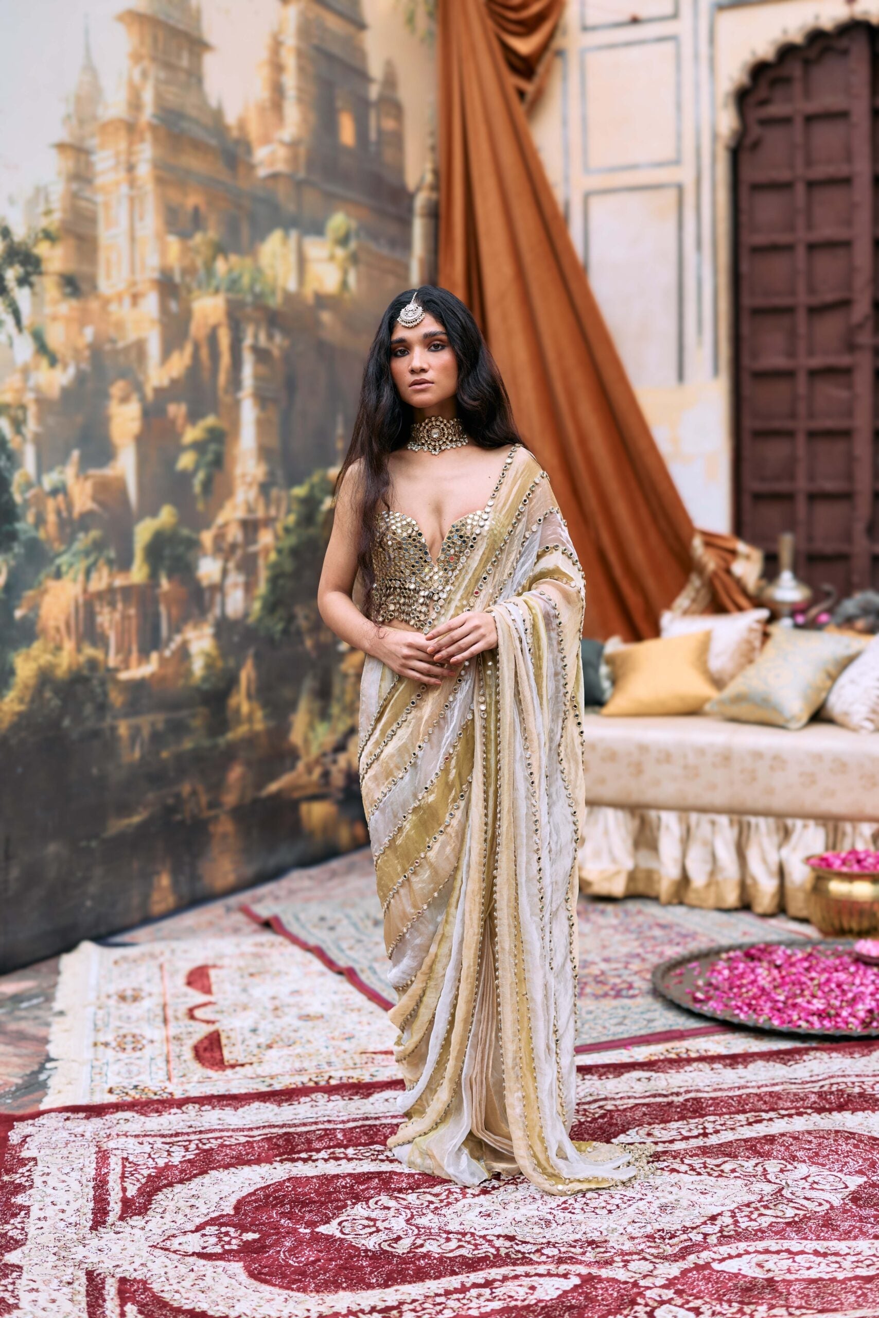 Kanakjyoti Saree Set