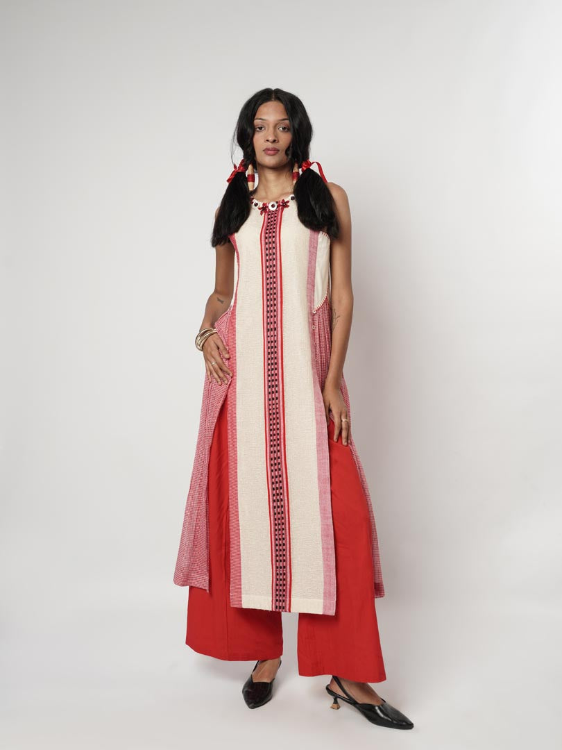 NAGA PANELLED KURTA SET
