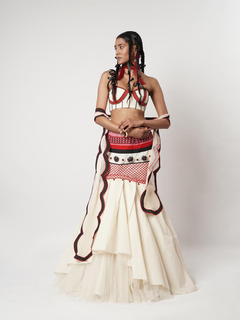 LAYERED FLORET NAGA-FISH SKIRT
