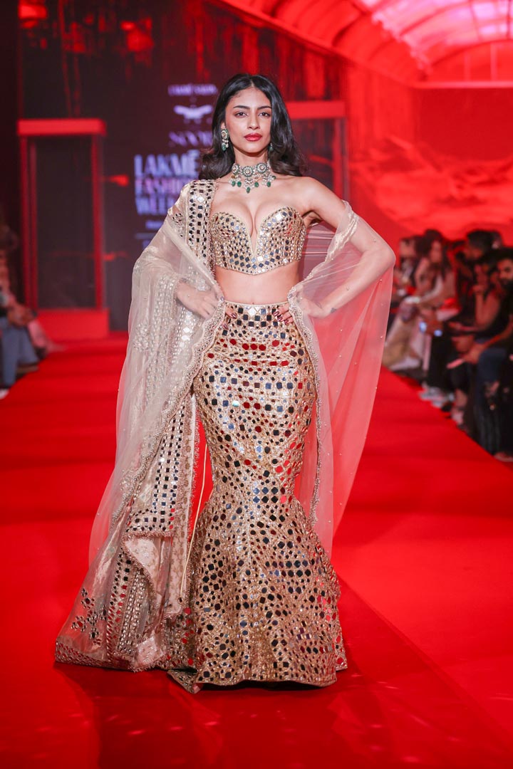 Tarakshi Lehenga Set