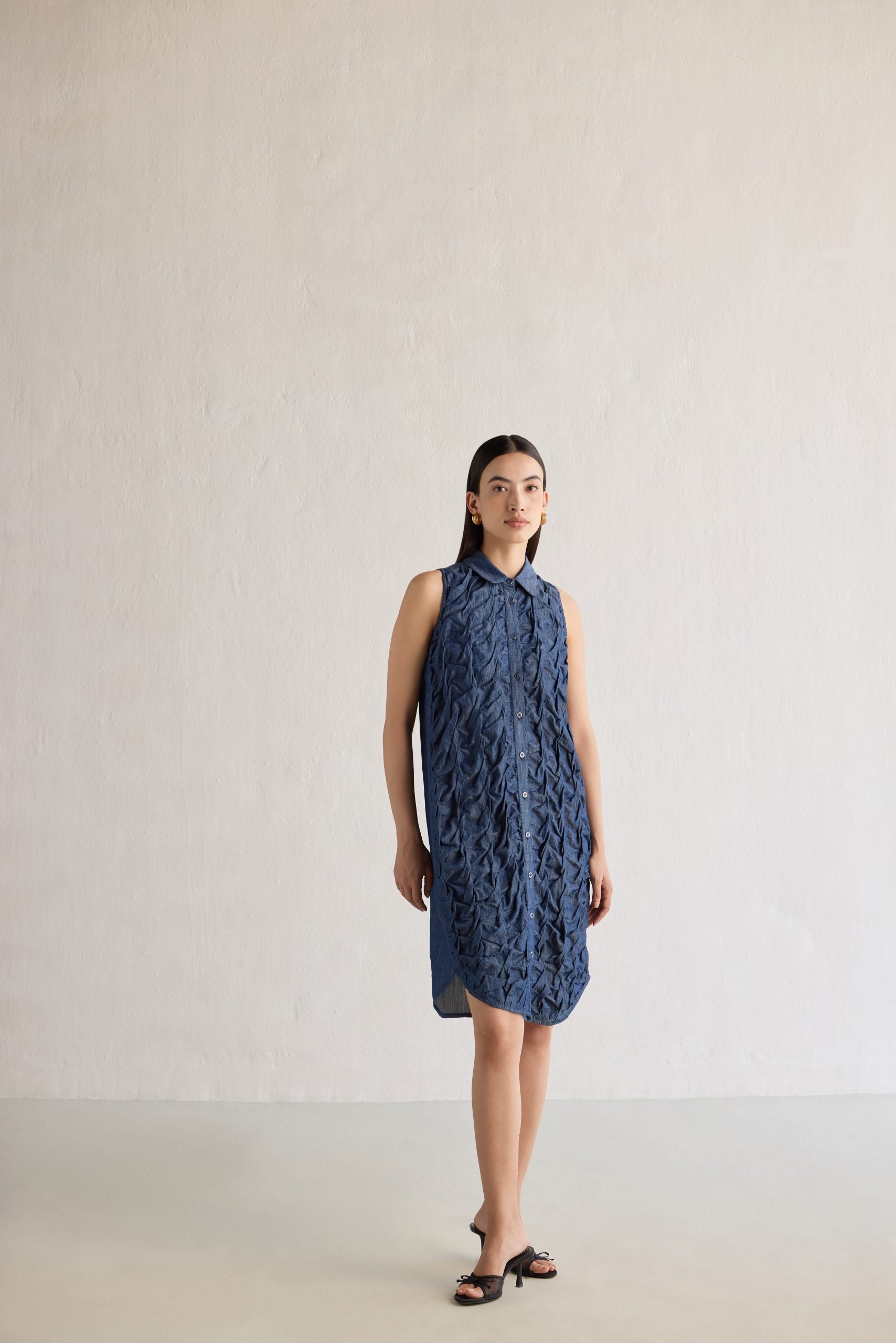 Image of DENIM HANDTUCK DRESS