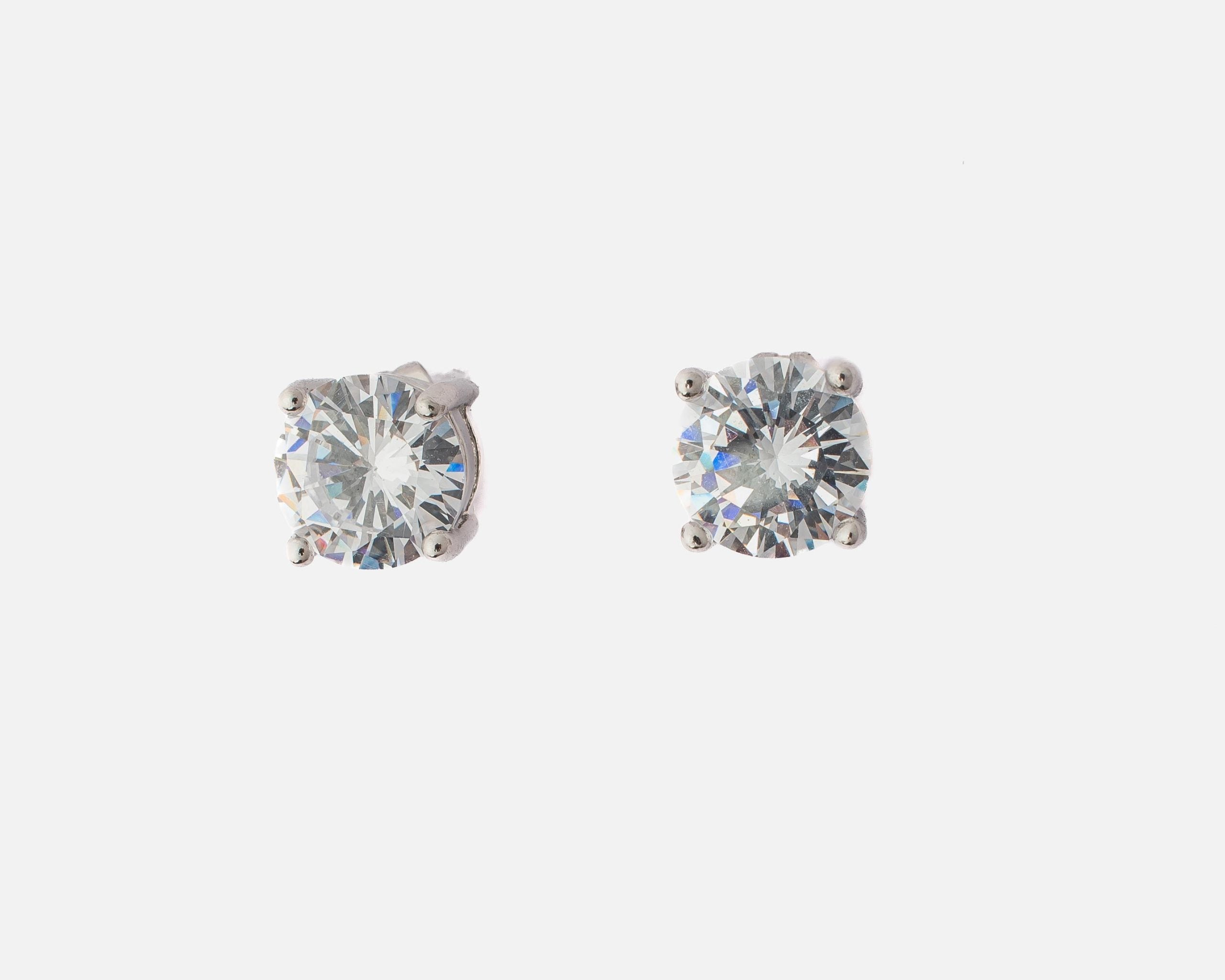 vivinia BY VIDHI MEHRA Zia Silver Plated Womens Zircon Pair of Earrings (Freesize)