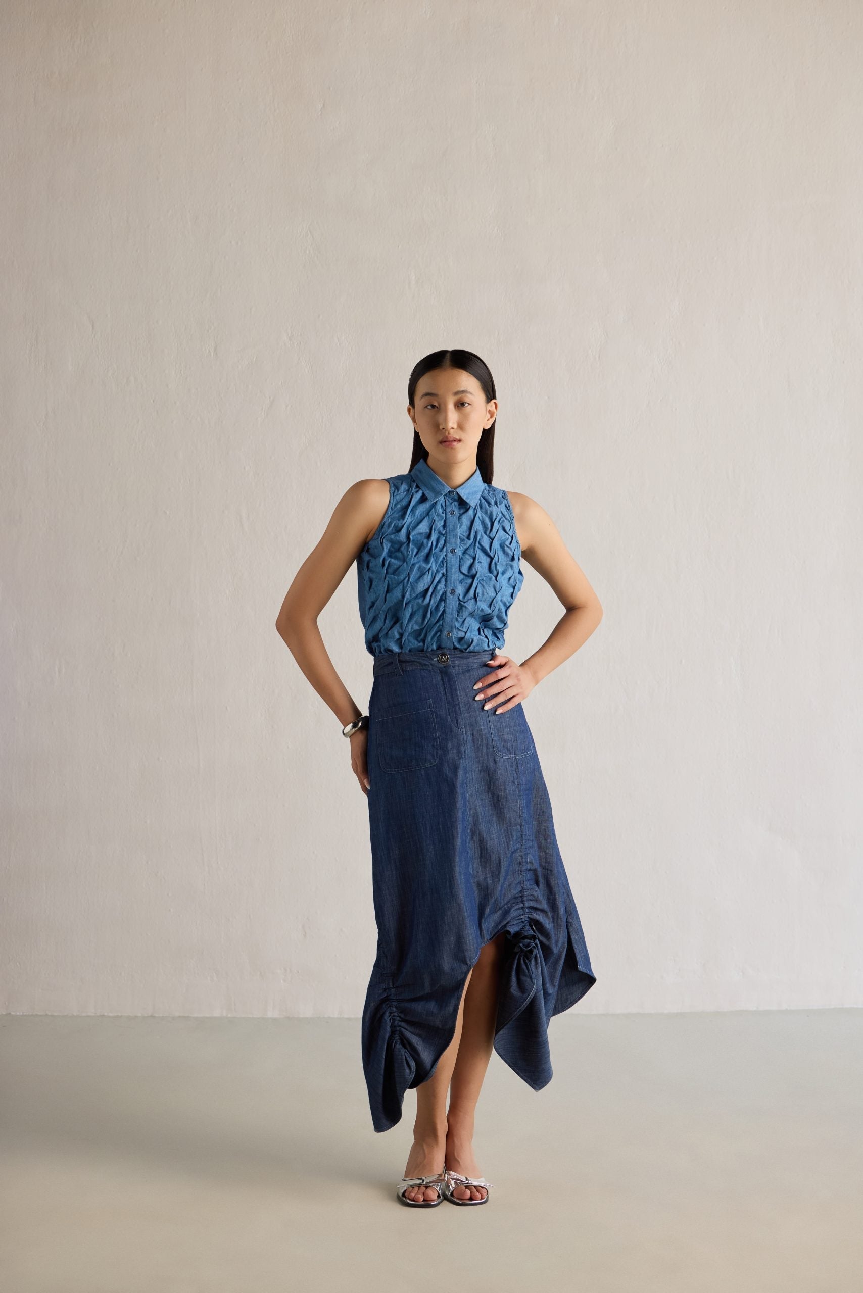 Image of DENIM HANDTUCK SHIRT