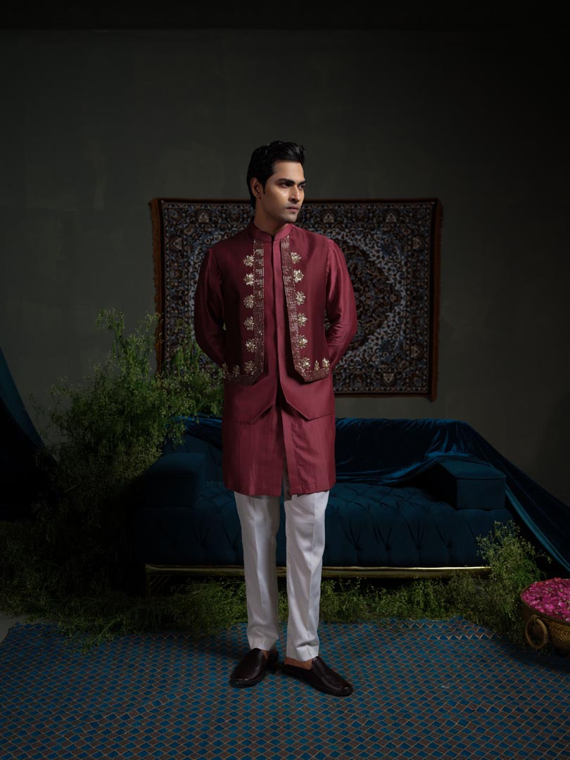 Maroon panel bundi set