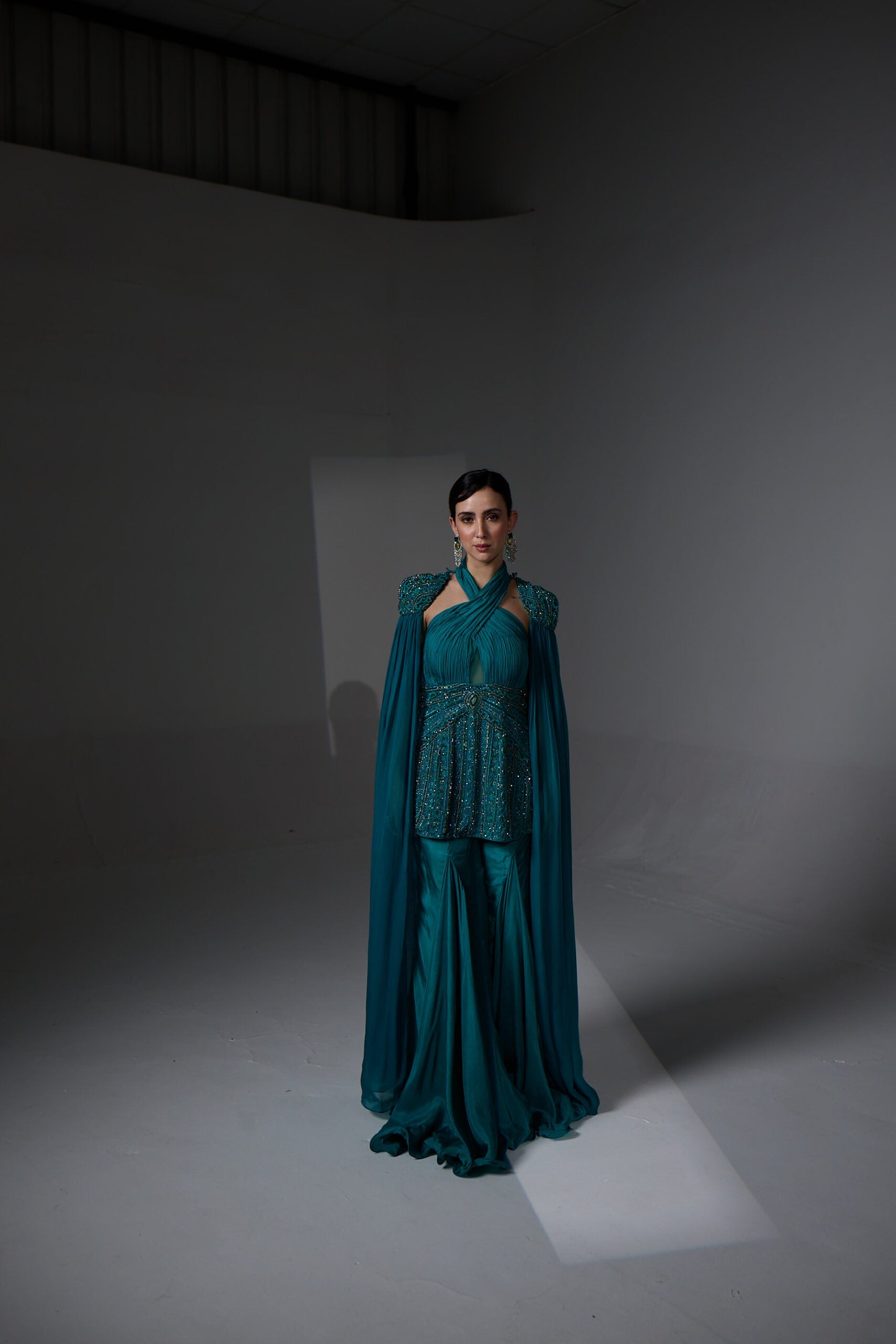 Alma sharara set