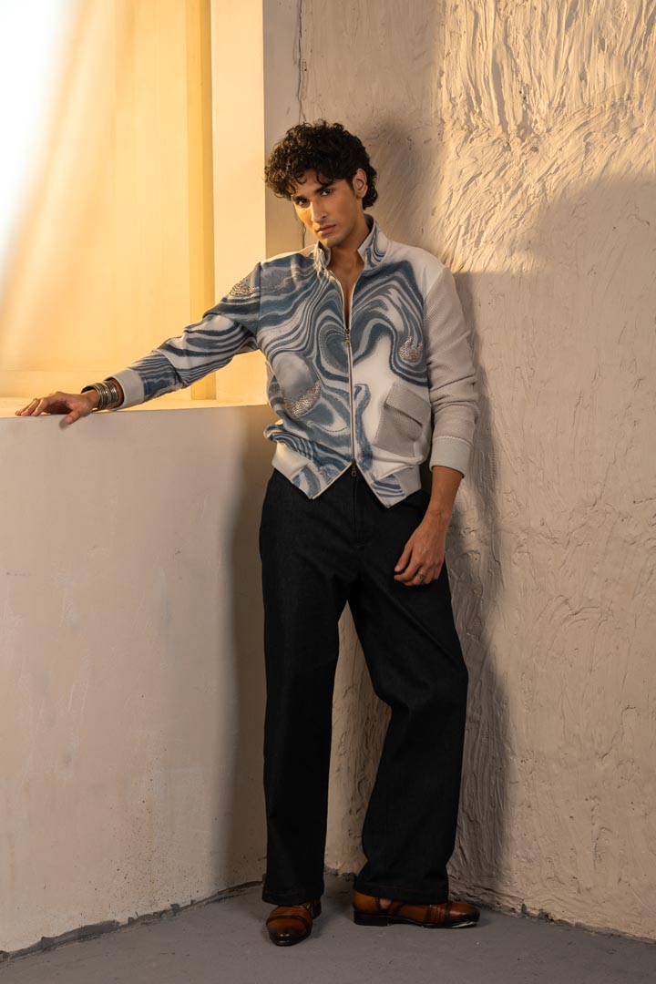 Printed wave bomber with denims