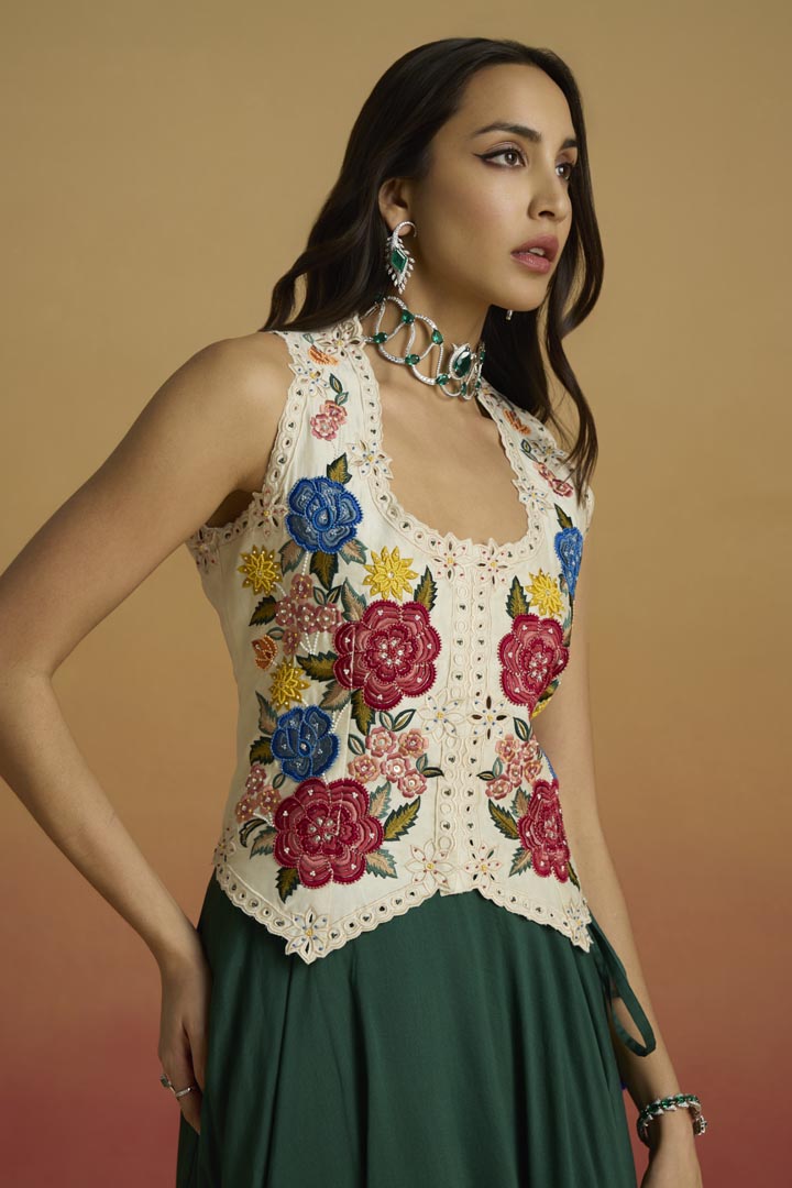 IVORY FLORAL FOLIAGE WAISTCOAT