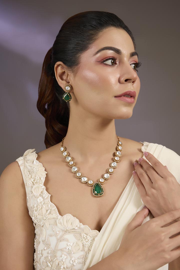 Classic Green Kundan Pendant Necklace with Earrings