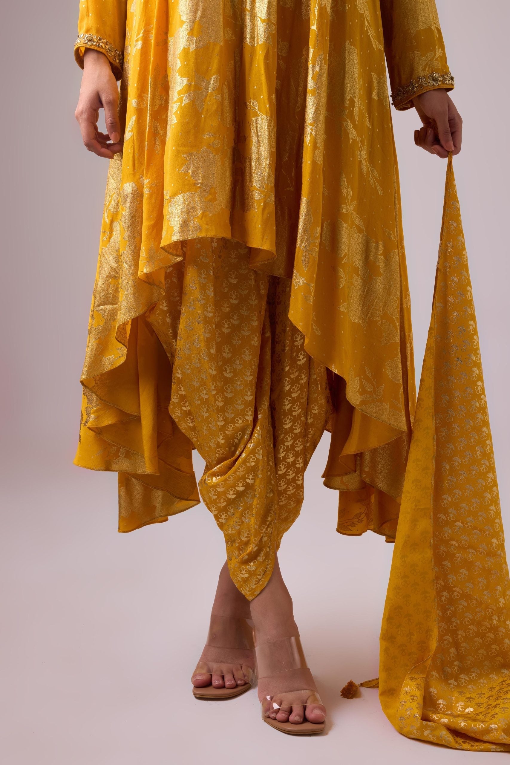 Long asymmetrical foil printed kurta