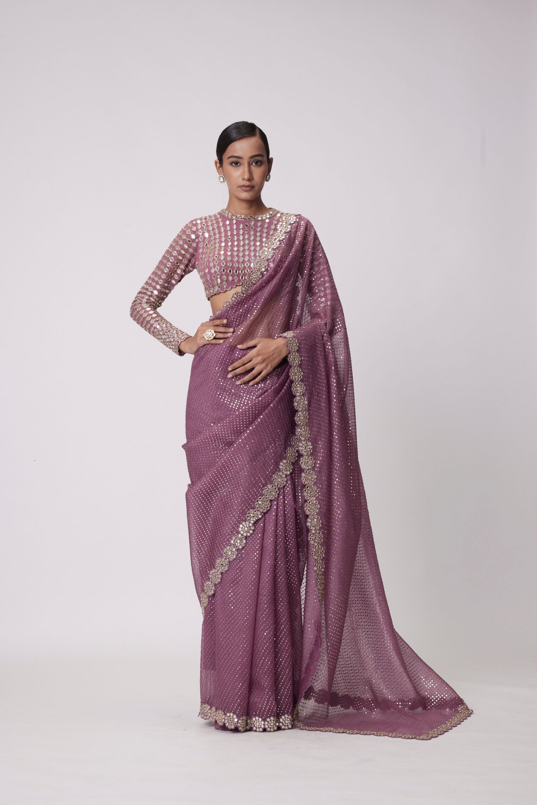 Image of MUD  MAUVE HAND EMBROIDERED SAREE SET