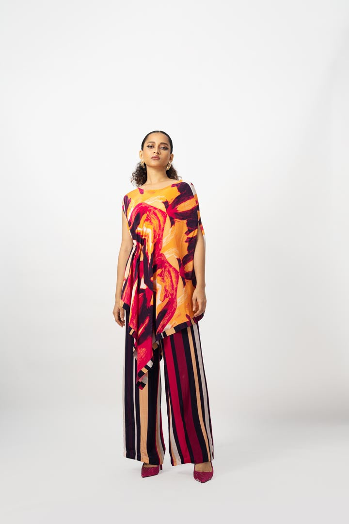 Asymmetrical set