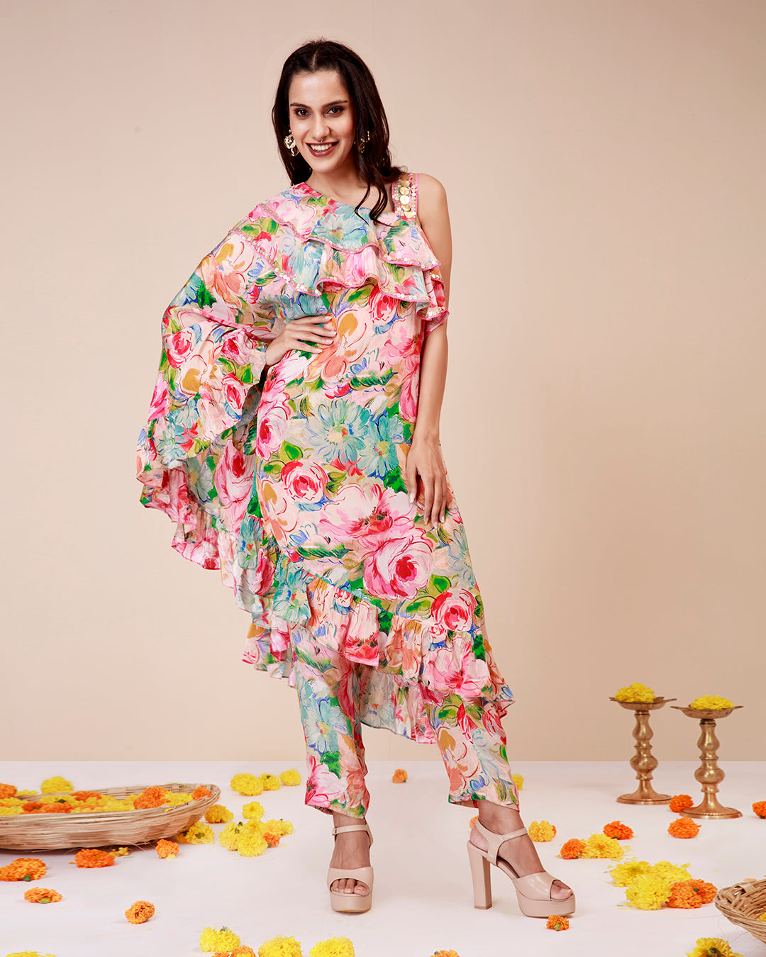 Bold floral frill set