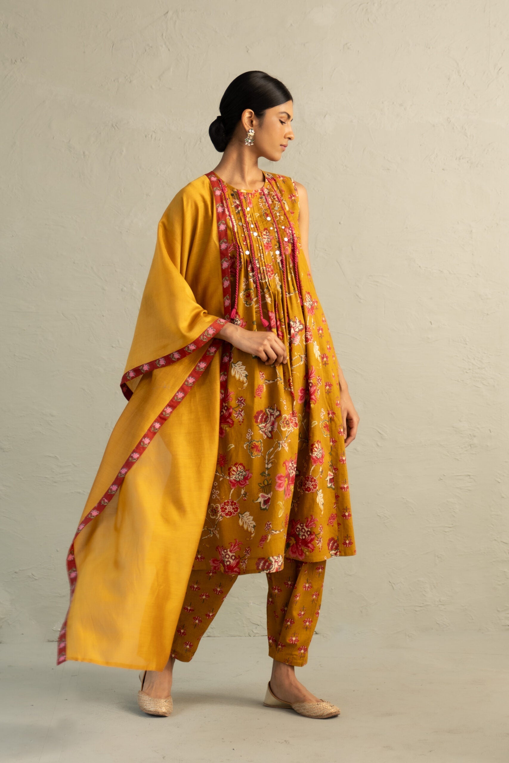 Mustard Phool Dori Pintuck Sleeveless Kurta Salwar Set