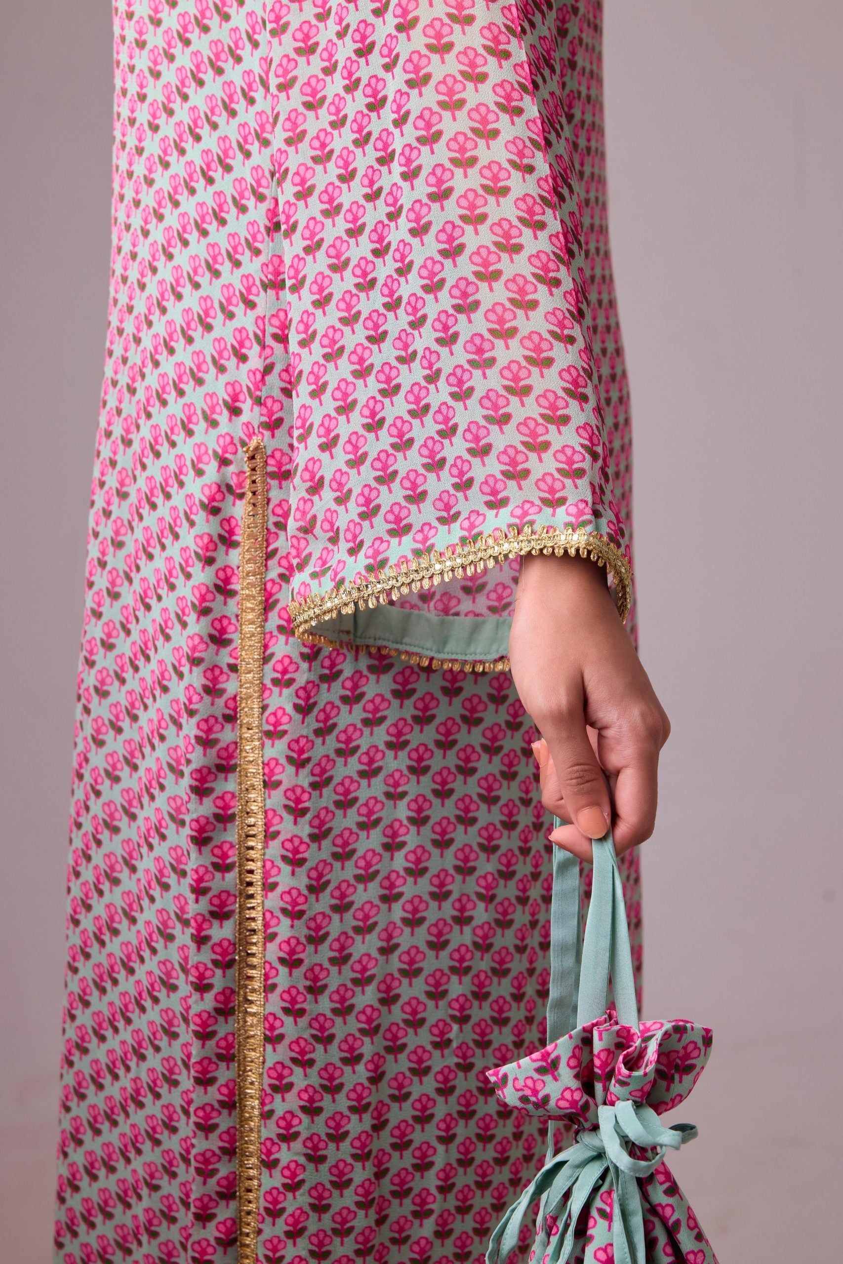 GEORGETTE KURTI  AND CREPE SALWAR