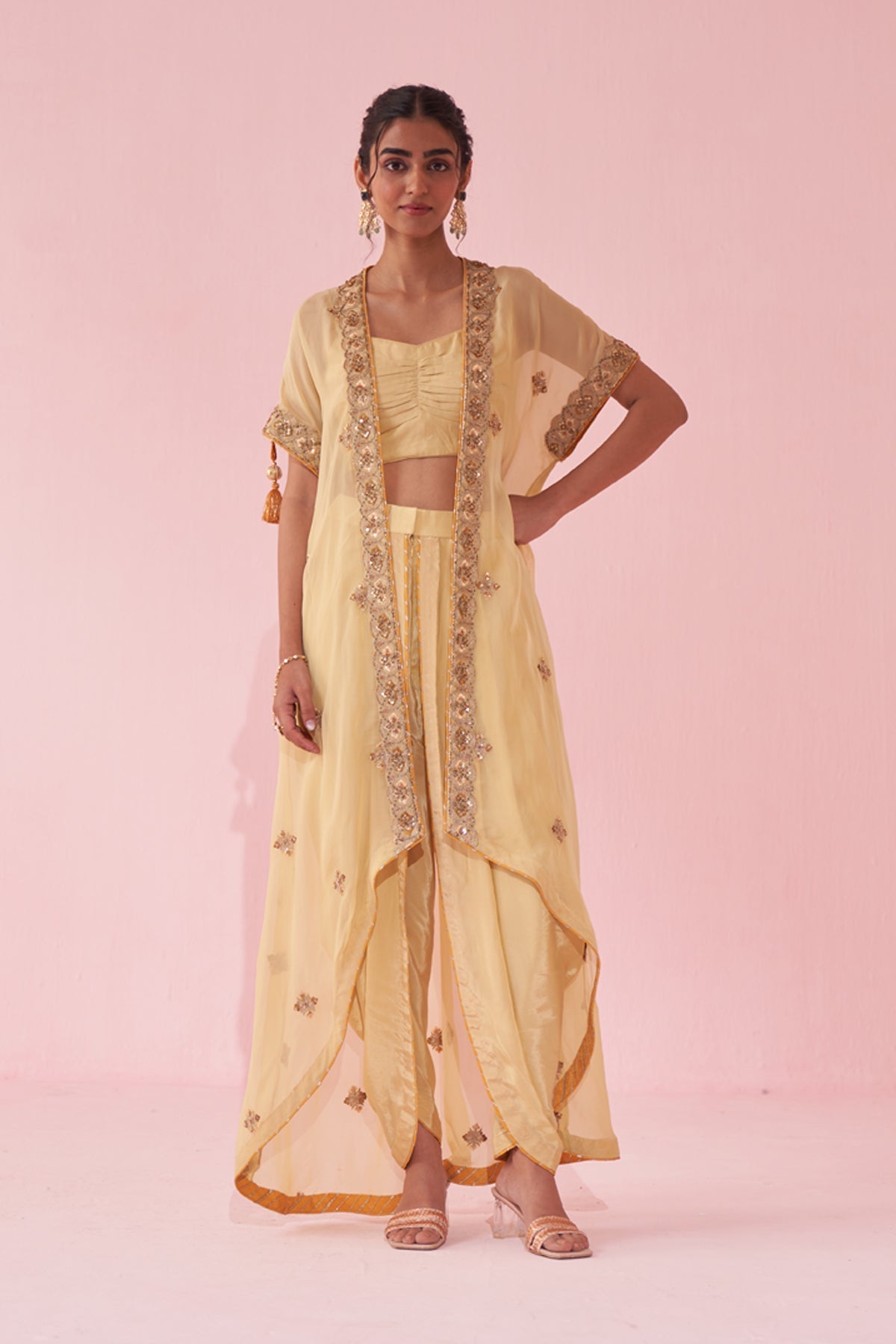 GOHAR YELLOW CAPE SET